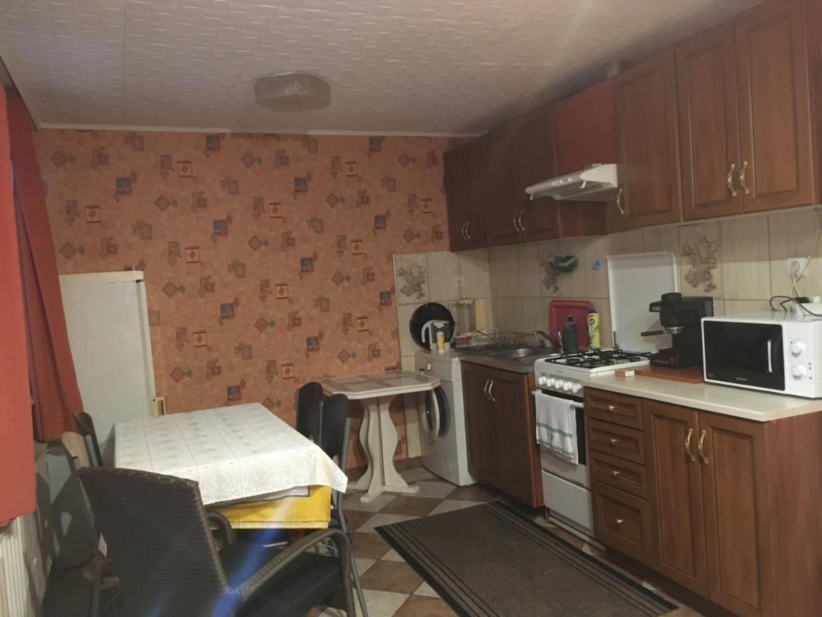 Kilato Uti Vendeghaz Apartment Matrafured Luaran gambar